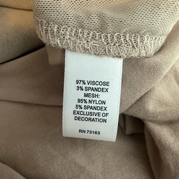 NWT Cupio Women's Sz XL Blush Beige Sequin Sleeveless V-Neck Tank Top Tunic - Picture 6 of 7